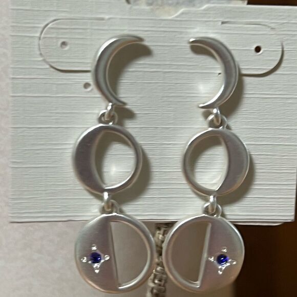 Lucky Brand Silver and Blue Dangle Earrings - Picture 2 of 6